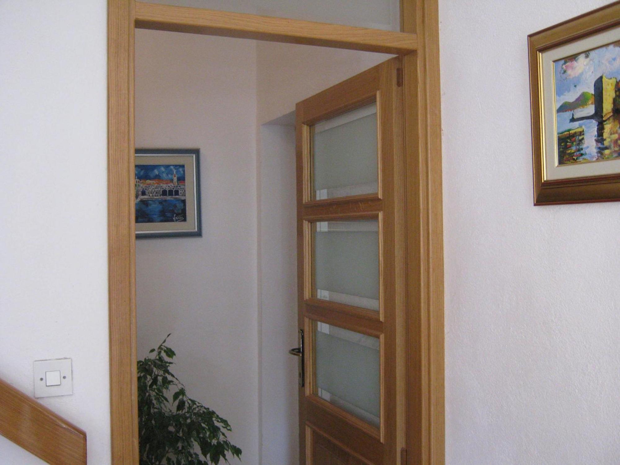 Apartment And Artemida